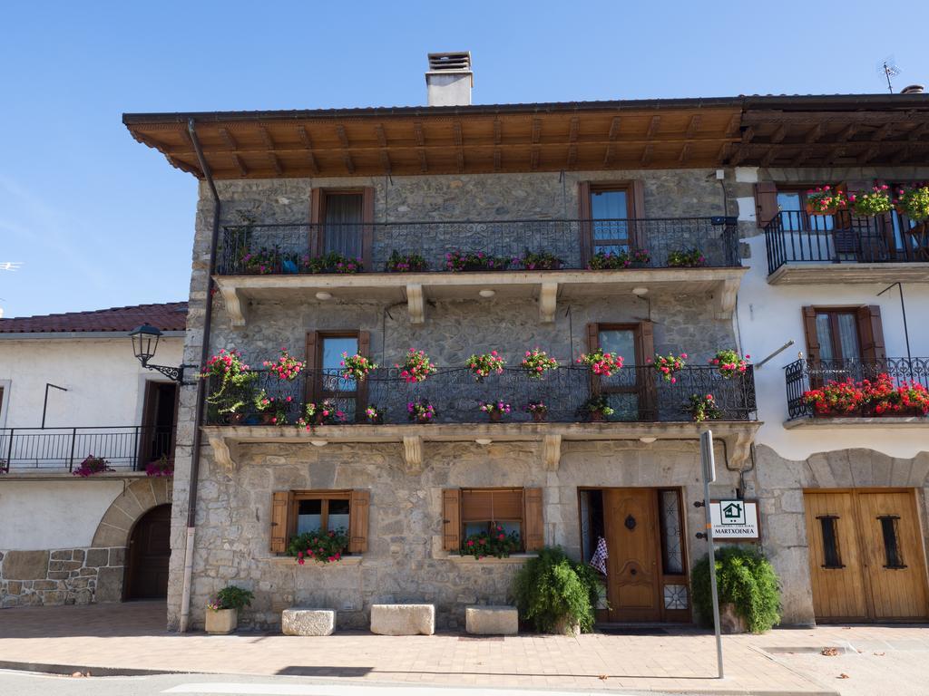 ホテルCasa Rural Martxoenea Landetxea Arruazu エクステリア 写真